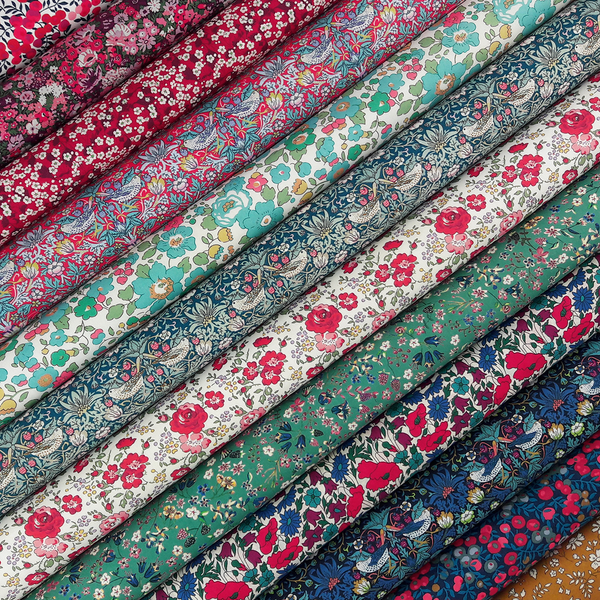 Liberty Fabrics ~ Poppy and Daisy N Red – Billow Fabrics