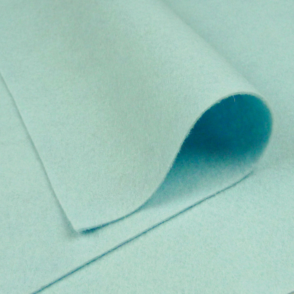 Woolfelt ~ Blue Snow - Billow Fabrics
