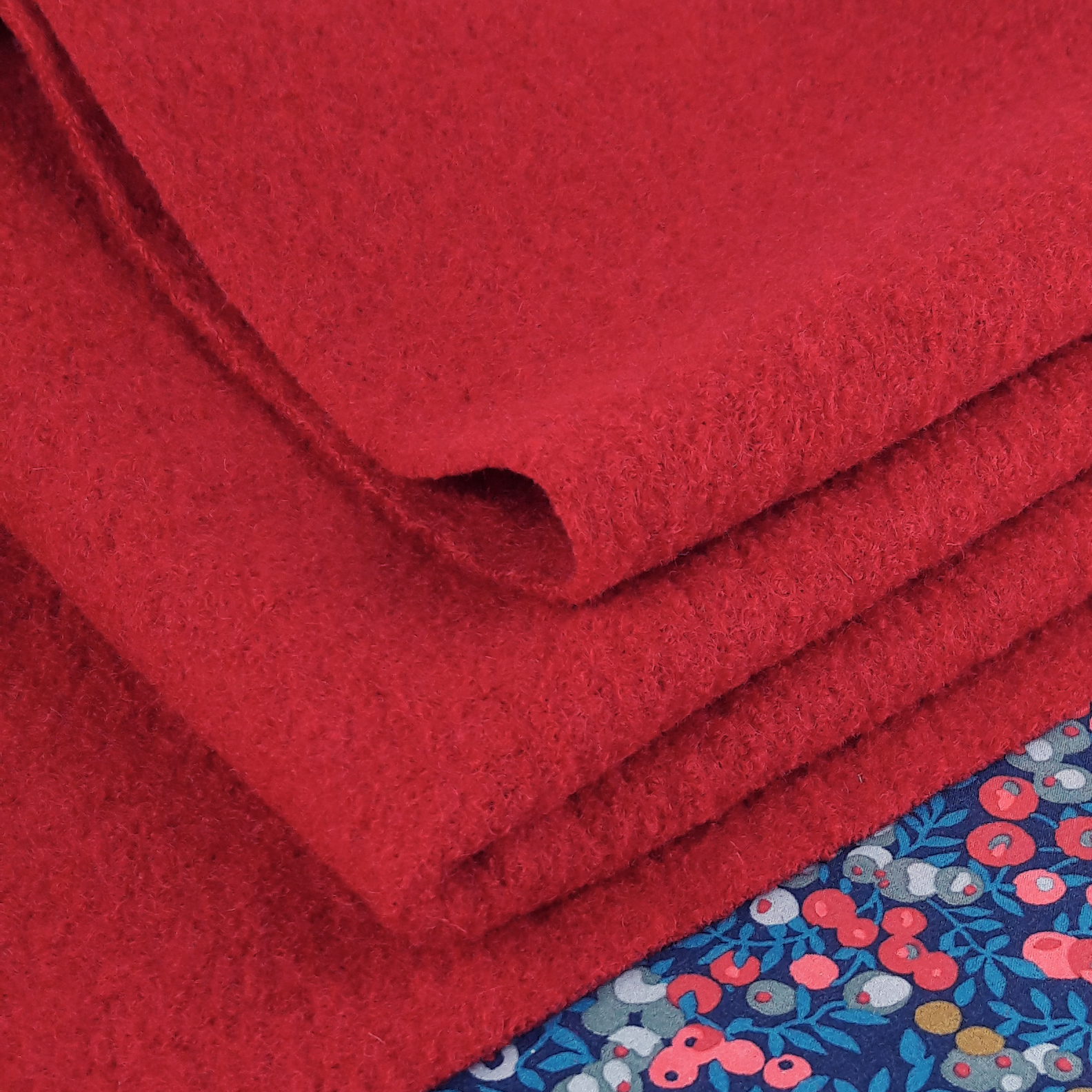 Cairn Boiled Wool ~ Christmas Red – Billow Fabrics