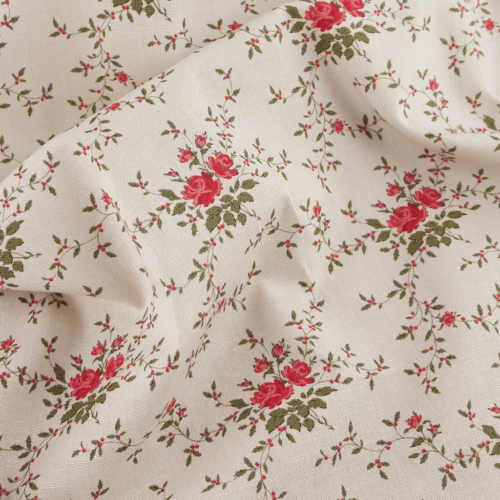 Tilda ~ Noel Cream